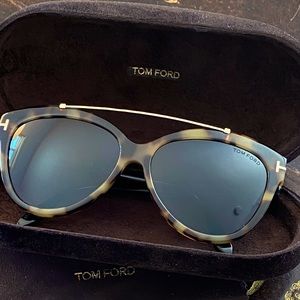 TOM FORD Havana Livia Sunglasses MINT CONDIT Case & Dust Cloth Tight Hinges